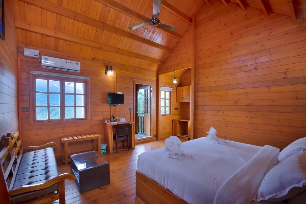 Eterno Camellia & Elettaria Resort With Pool Munnar