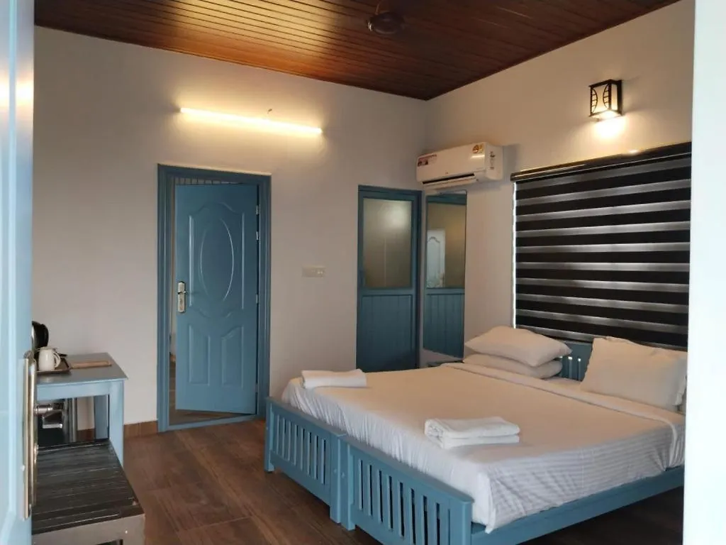 Eterno Camellia & Elettaria Resort With Pool Муннар 4*,