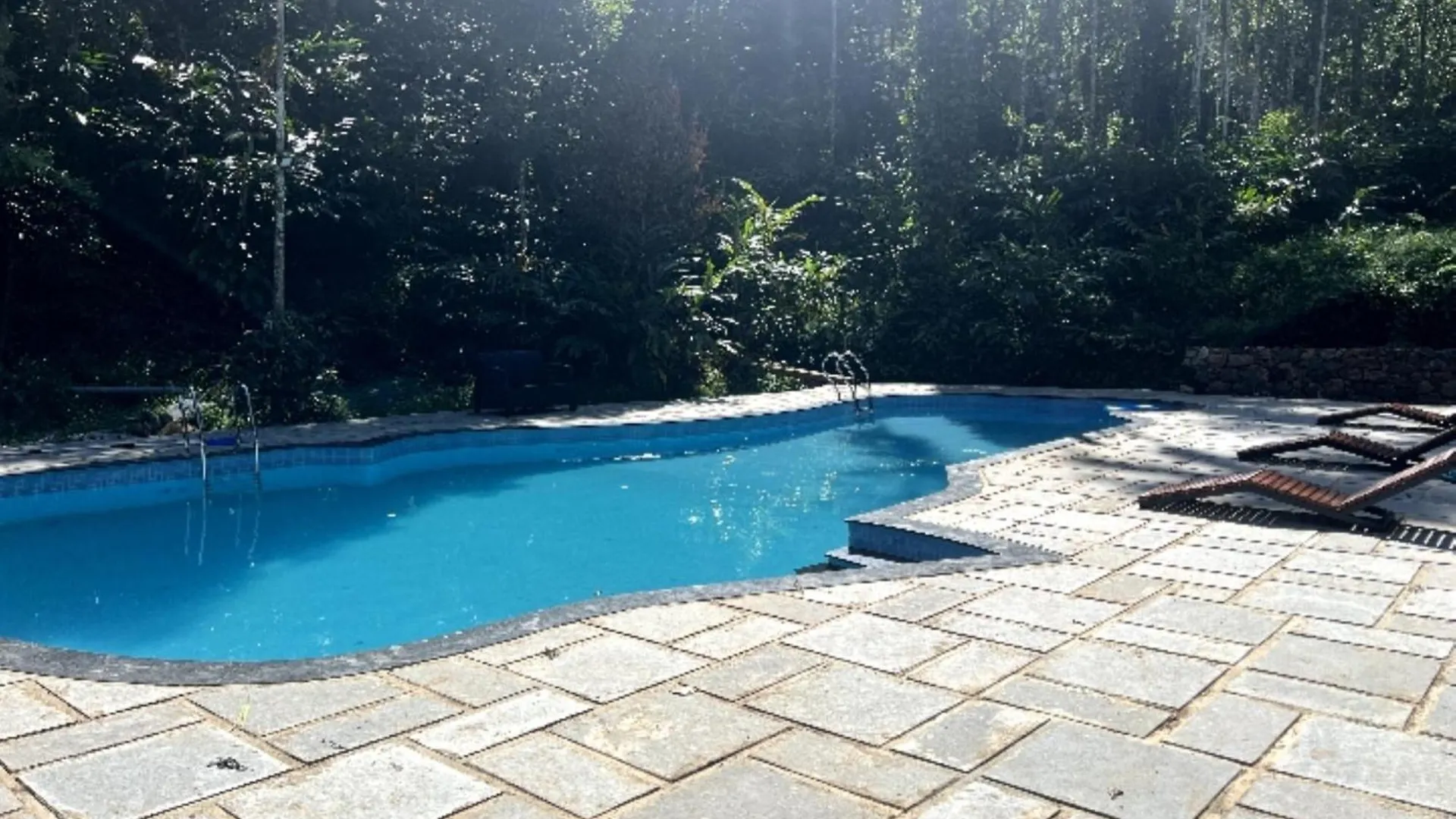 Eterno Camellia & Elettaria Resort With Pool Муннар